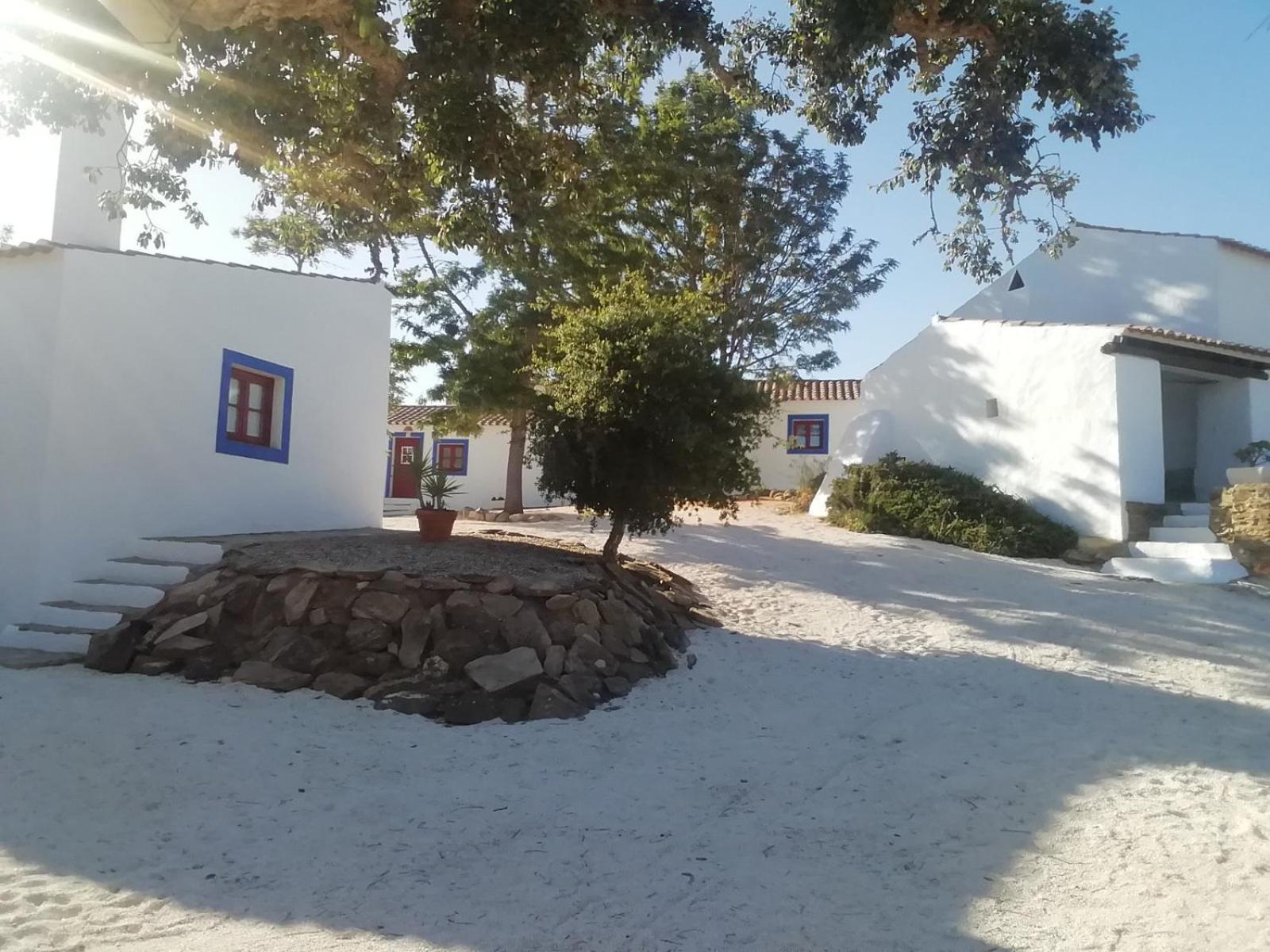 Monte Do Adail Turismo Rural Casa De Campo Vila Nova de Milfontes Exterior foto